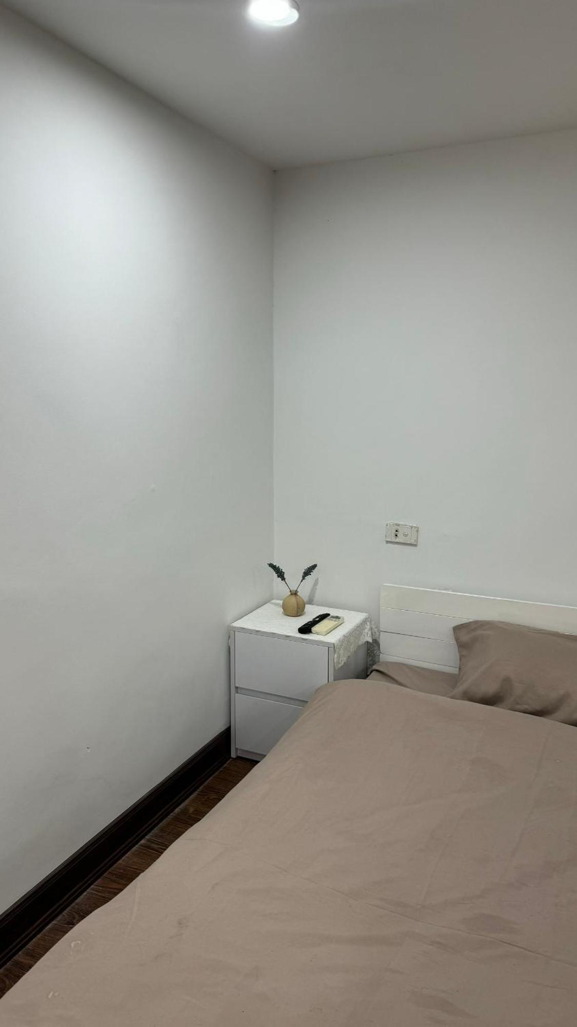 Bom House - Zxz Apartment ฮานอย ภายนอก รูปภาพ